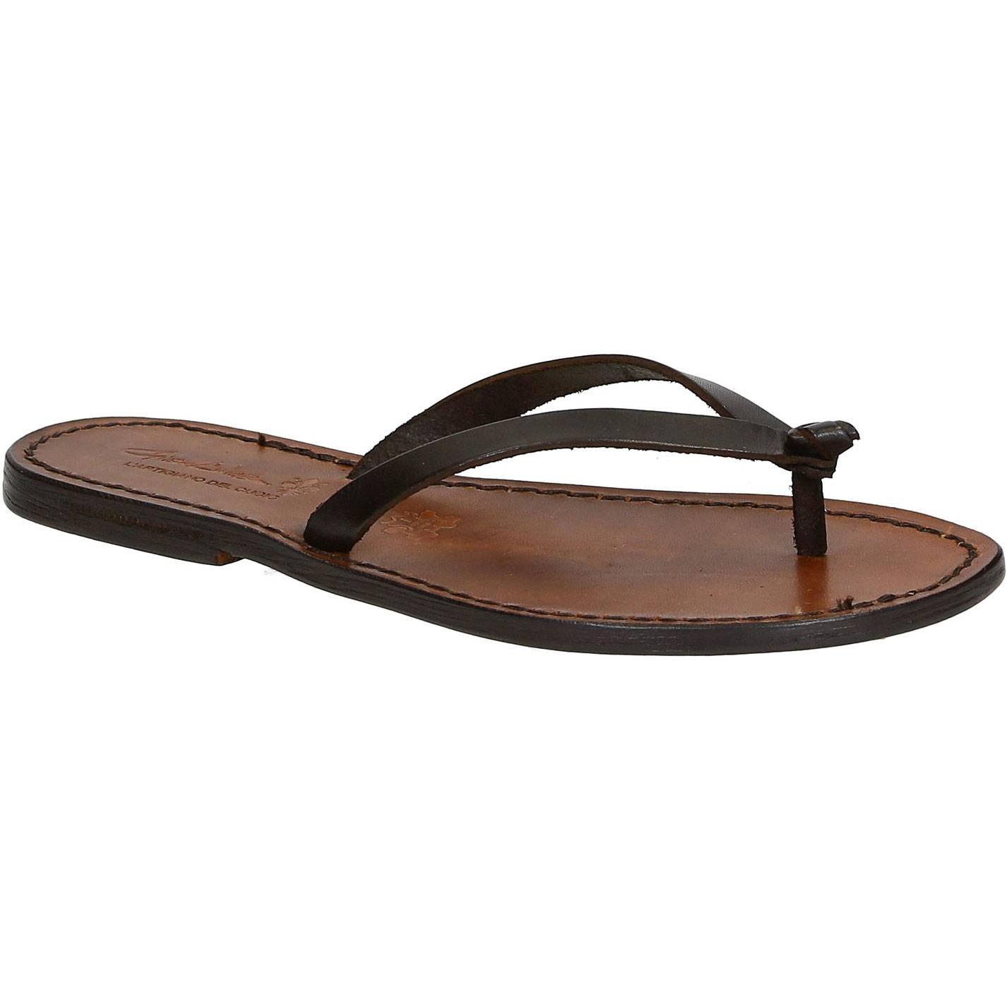 Flache handgearbeitete Riemchen-Sandalen für Frauen aus dunkelbraunem Leder