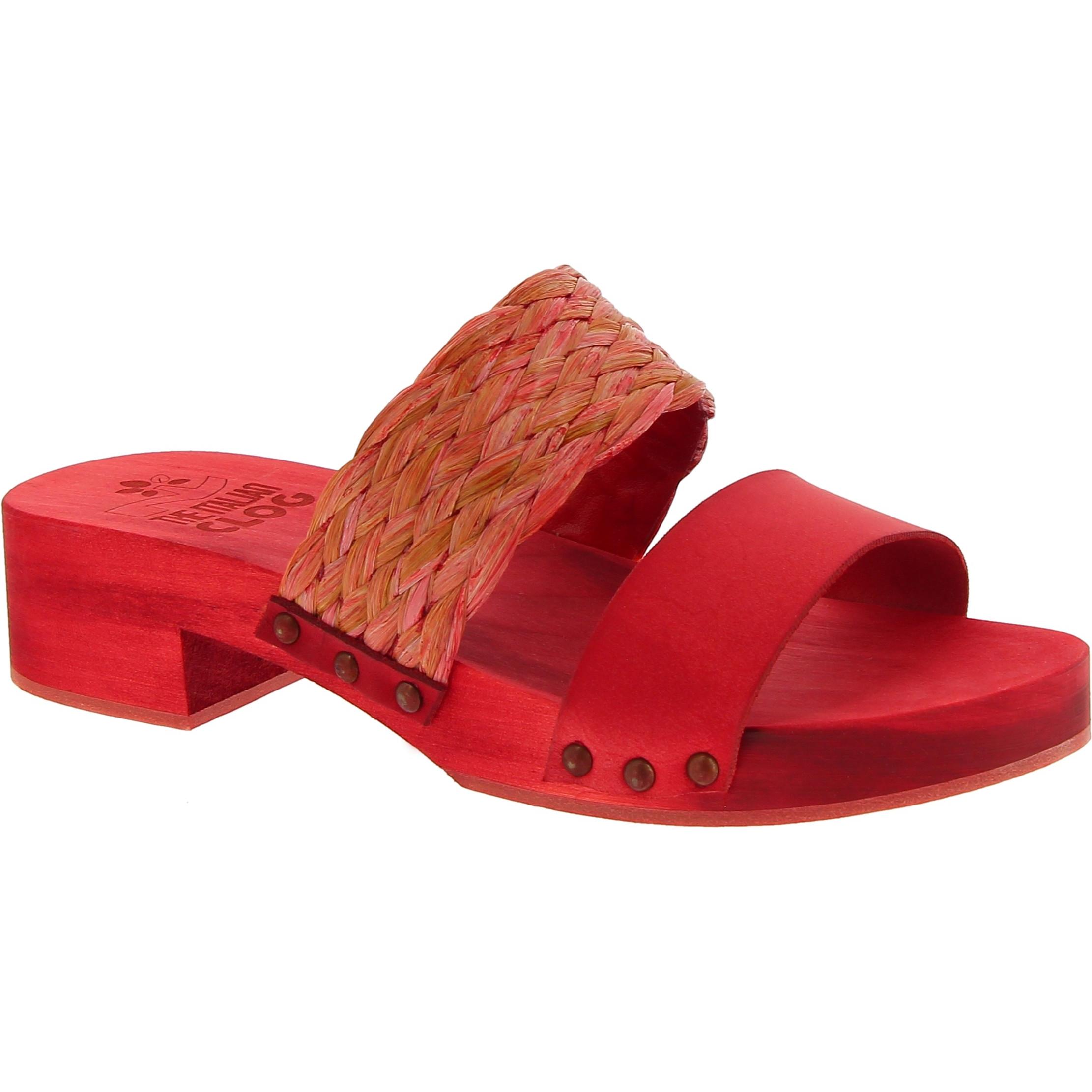 Sabot da donna rosso in legno artigianali con fascia in rafia e pelle