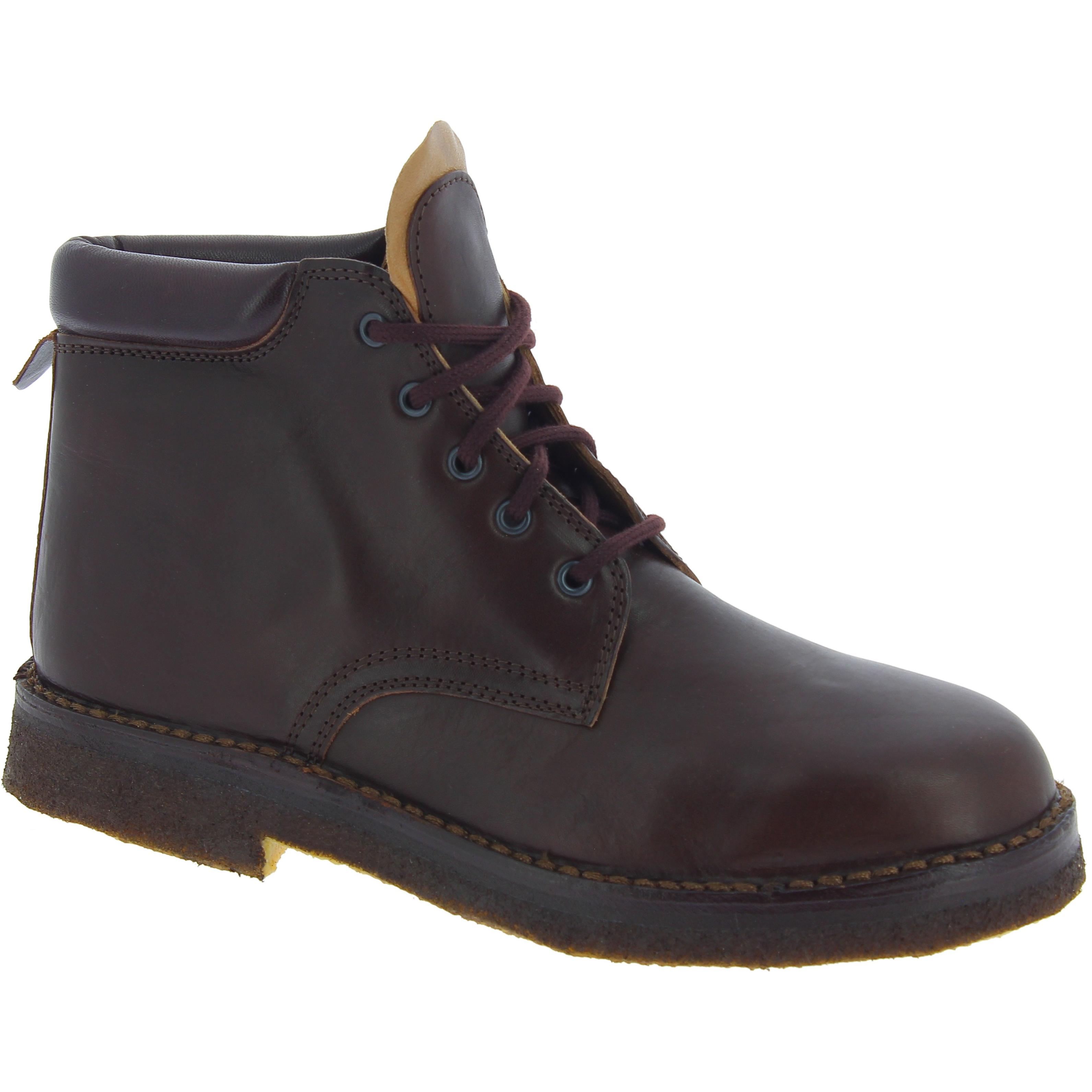 Handcrafted men's ankle boots in dark brown vegetable tanned leather