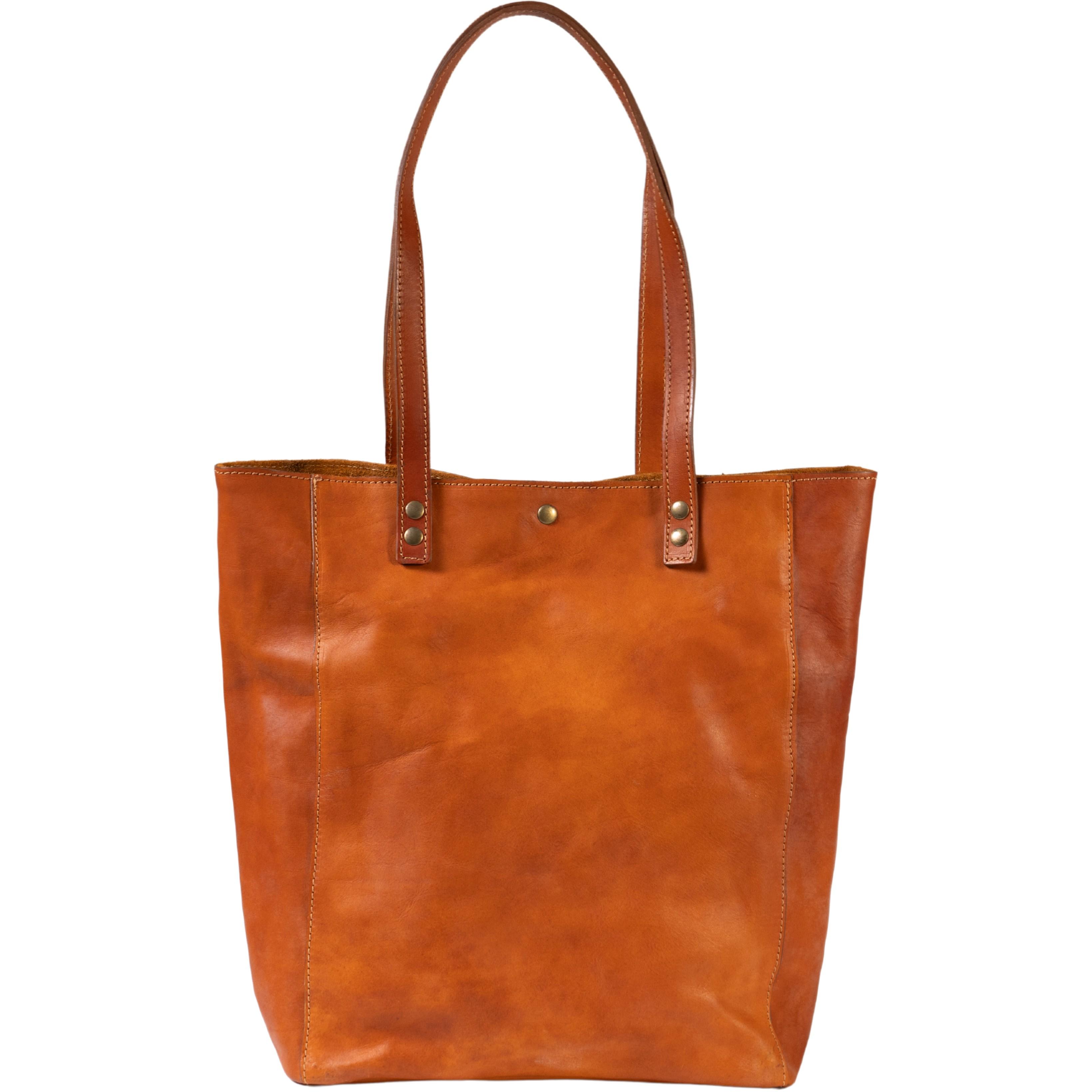 Shopping bag in pelle color cuoio realizzata a mano in Toscana